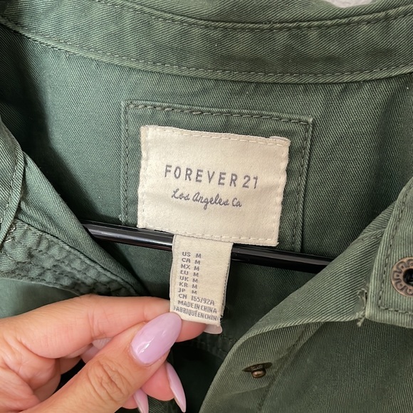 Forever 21 button down - Picture 2 of 2